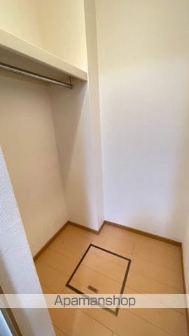 サニーヒル藤原台の内装写真
