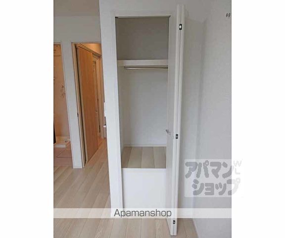 ペーナ伏見稲荷の内装写真