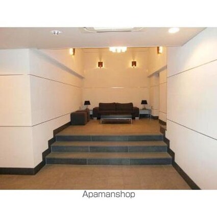 パークキューブ市ヶ谷[1DK/31.28m2]のロビー3