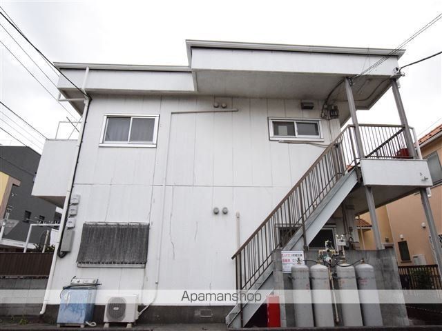 光栄マンションの外観写真