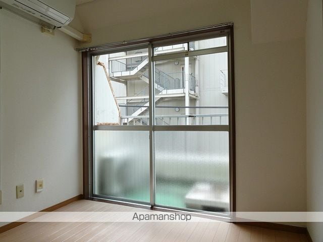 ホワイトハイツの内装写真