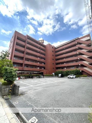 清川6番館の外観写真