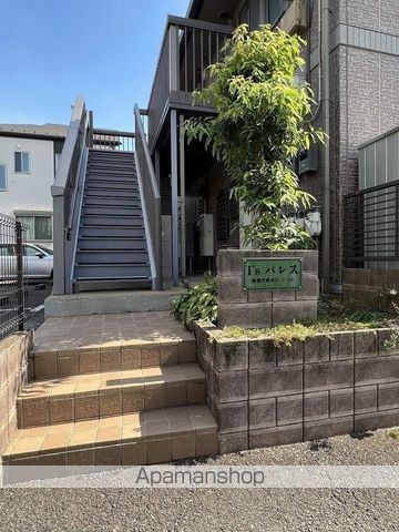 I’S パレスの玄関写真