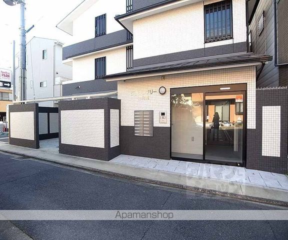 グランレブリー御所西の外観写真