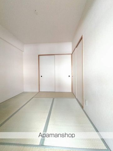 メルヴェーユコマドリの内装写真