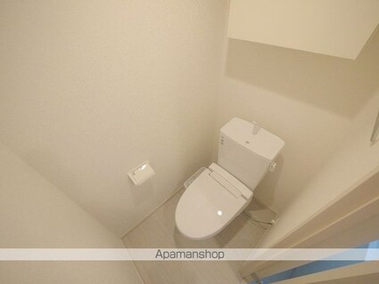 愛知県名古屋市瑞穂区汐路町３丁目[1K/26.08m2]のトイレ