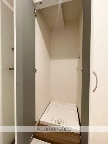 カスタリア武蔵小杉の内装写真