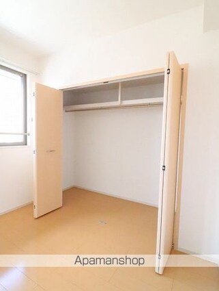 フラットウェルエムズ[2LDK/64.51m2]の収納