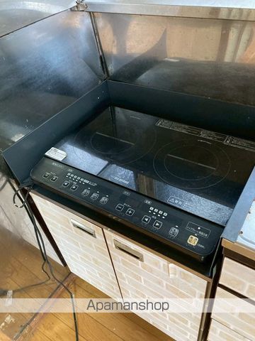 小樽市 1階建 築37年の内装写真