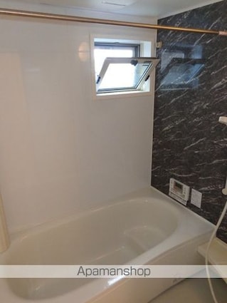 ヴィラ・ラシュレ　Ａ棟[2LDK/70.62m2]のバス