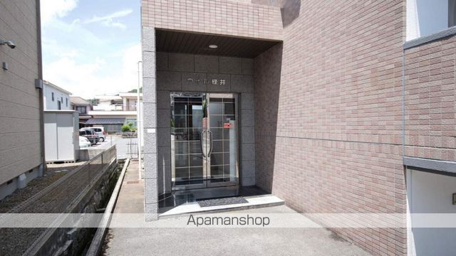 ウイル緑井の玄関写真