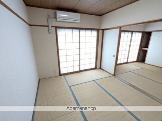 ファミーユ小金Aの内装写真
