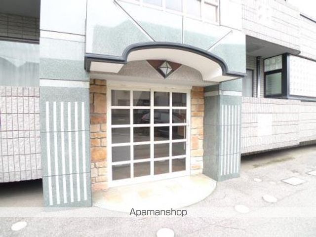 ウエストポイント21の外観写真