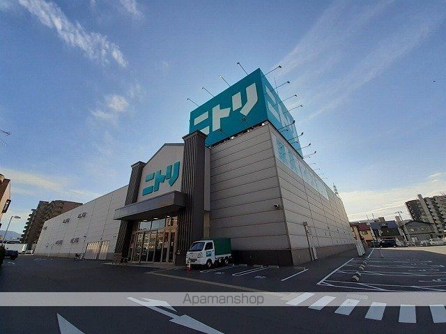 ネオカーサ山越の周辺写真