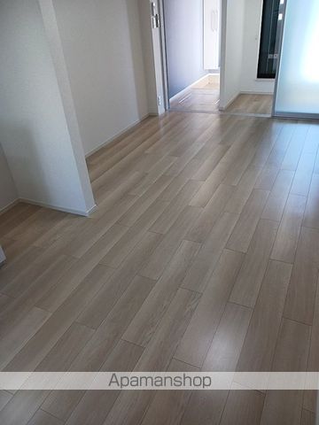 カルメルの内装写真