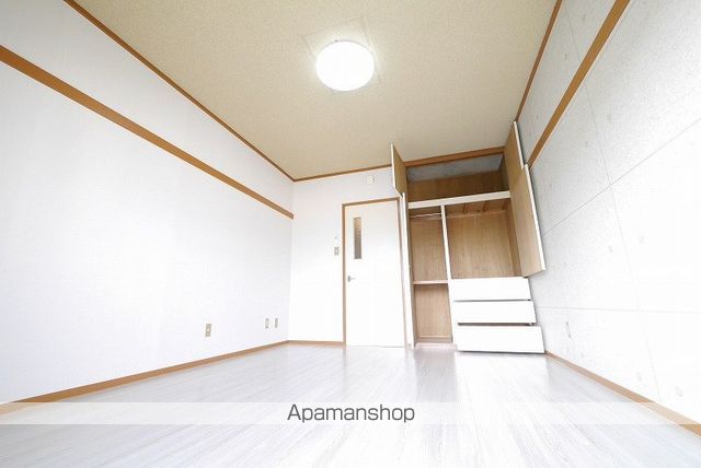 メゾン山美IIの内装写真