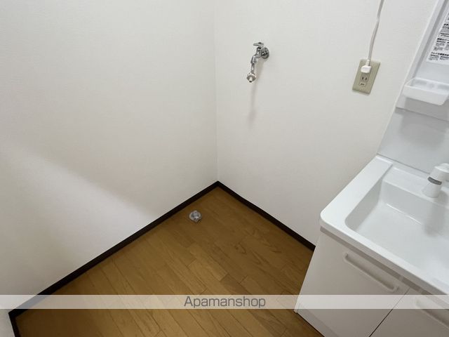 学生の宿の内装写真