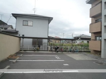 越智マンション[3LDK/59.45m2]の駐車場1