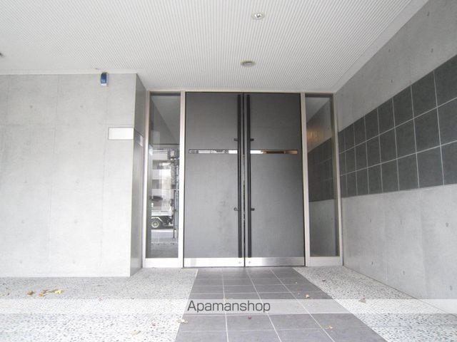 アース湘南台の玄関写真