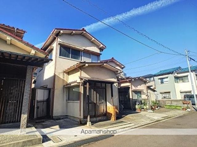長土塀S貸家2の外観写真