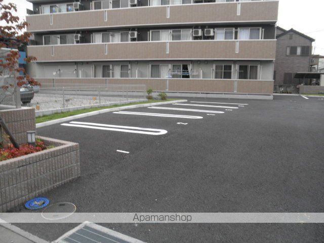 リュイール IIの玄関写真