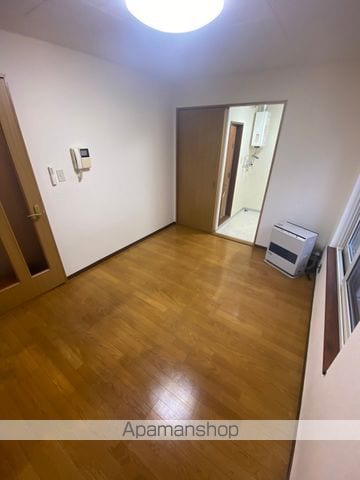 札幌市東西線 南郷７丁目駅 徒歩12分 3階建 築29年の内装写真