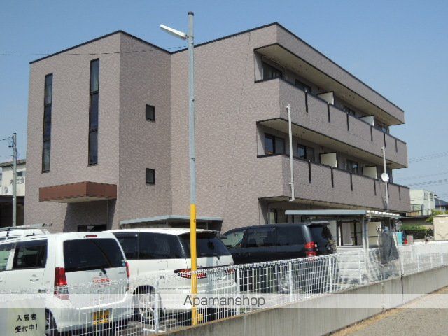 センチュリー21の外観写真