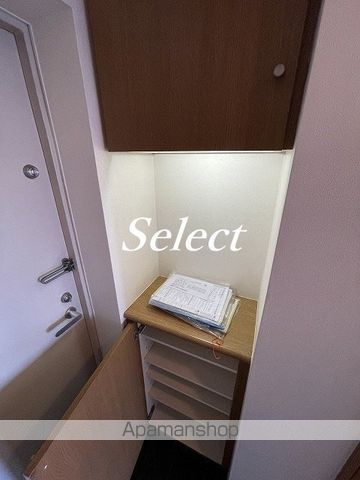 グリフィン横浜・桜木町弐番館の内装写真