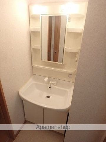 ラインストリームの内装写真