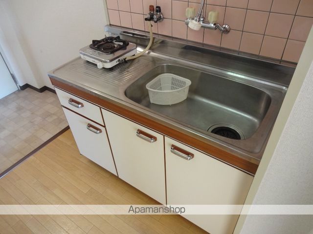 マンション川端の内装写真