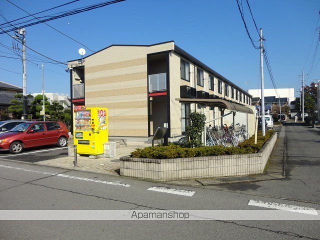 レオパレスヴェルデュールの外観写真