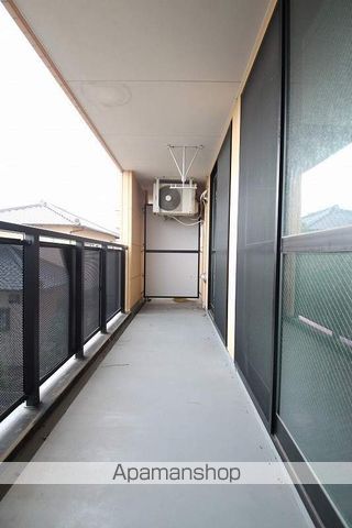LA’PINの内装写真