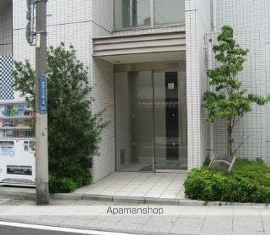 レインボー本牧の玄関写真