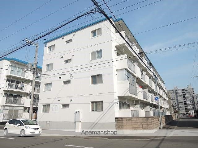 エスカイア24軒の外観写真