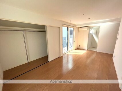 ツェルコーヴァ[1K/30m2]のリビング・居間