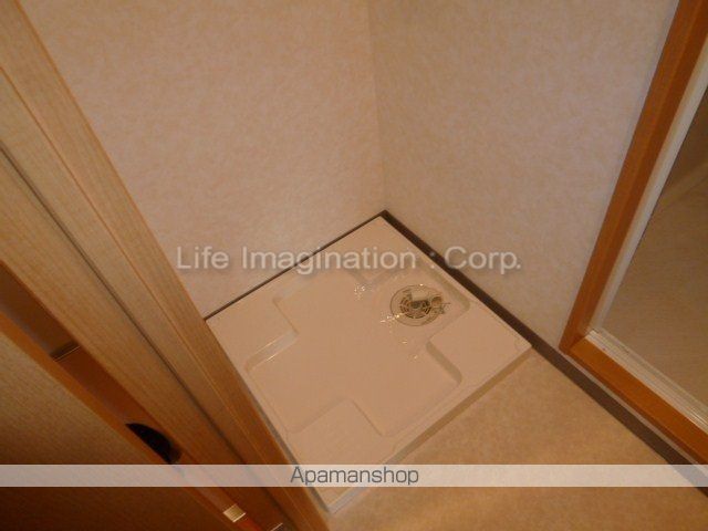 エルミナフラット御殿浜の内装写真