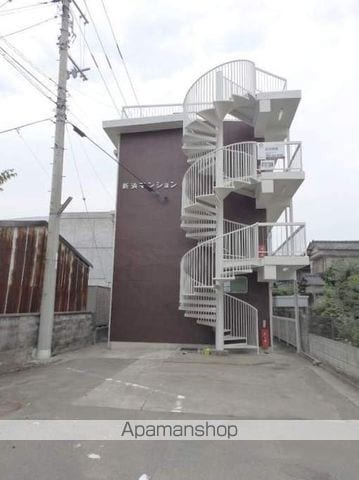 新浜マンションの玄関写真