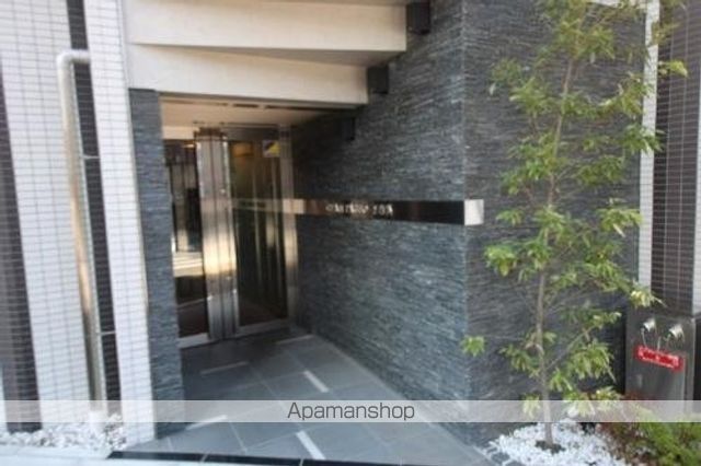 GRAN PASEO本駒込の玄関写真