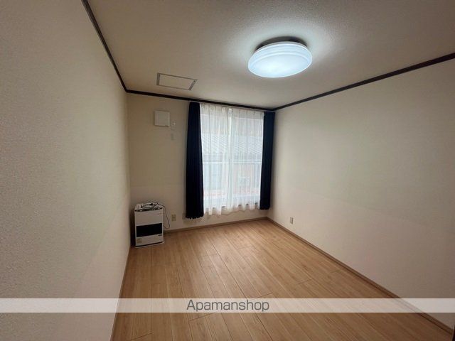 コーポ室本の内装写真