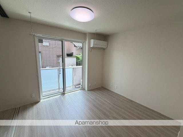 D crest八幡4丁目の内装写真