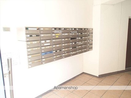 グランドハイツみきまち　２０５号[1LDK/53.13m2]のエントランス