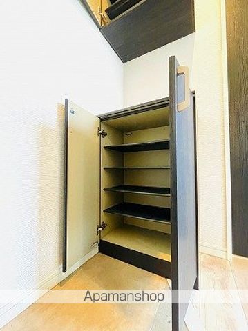 プラド工大前の内装写真