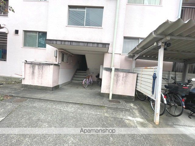 スカイハイツ辻崎の玄関写真