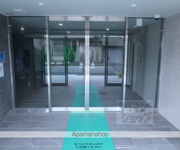 エスリード京都吉祥院ヴィーナの玄関写真