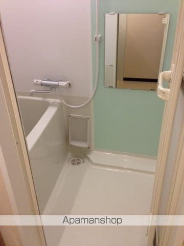 レオネクスト熊切の内装写真