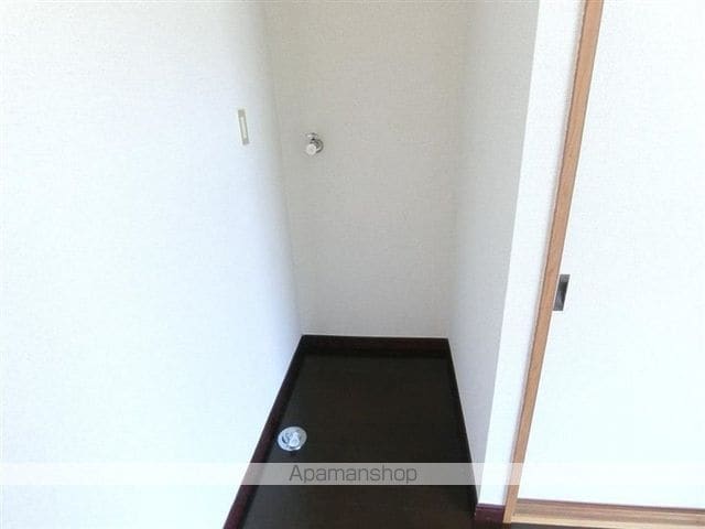 ホワイトキャッスル9番館の内装写真