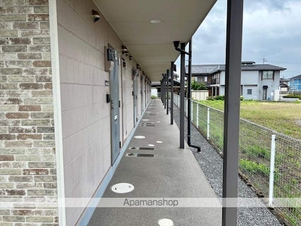 フロラシオン[1K/28.02m2]のエントランス2