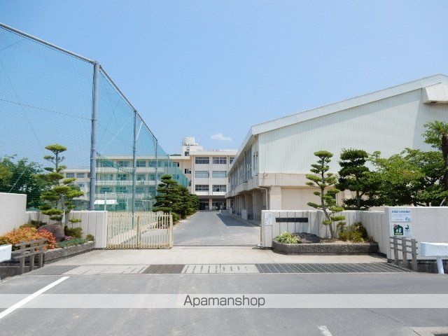 ハイツ今在家A棟の周辺写真