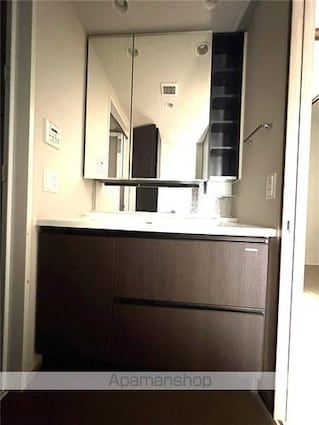 ライオンズ浦添城間グランテラス[3LDK/62.34m2]の洗面所