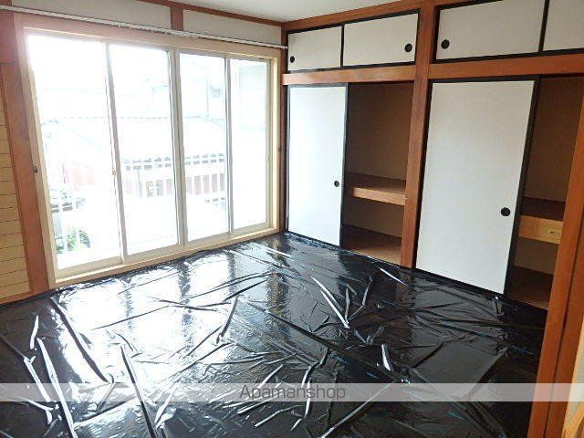 ホワイトコーポ大代2号棟の内装写真